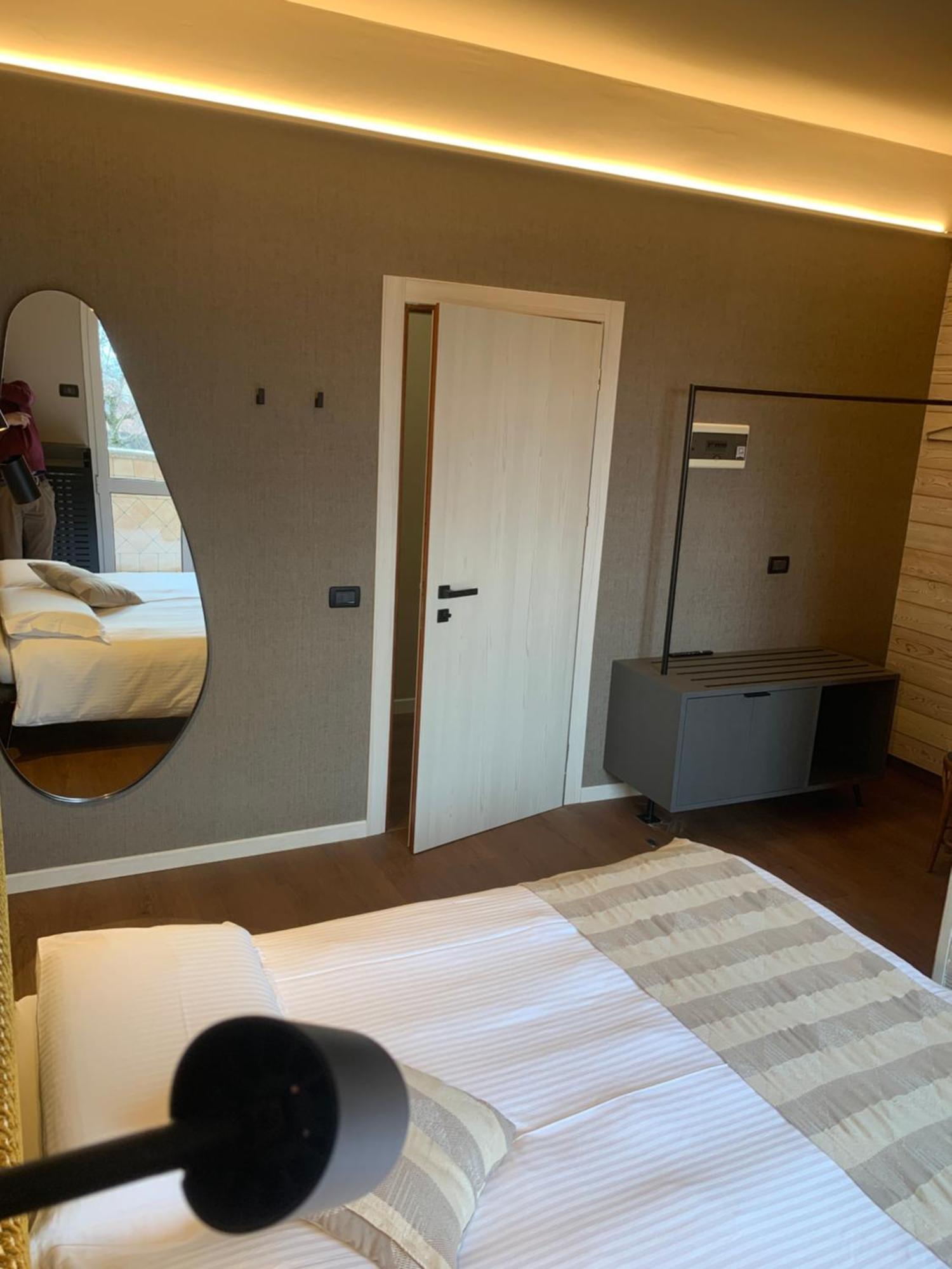 Albergo Moderno & Spa Fuipiano Valle Imagna Kültér fotó