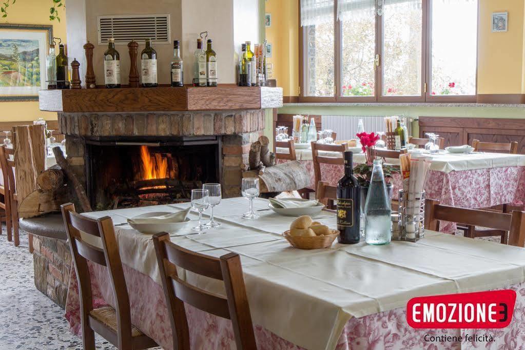 Albergo Moderno & Spa Fuipiano Valle Imagna Kültér fotó