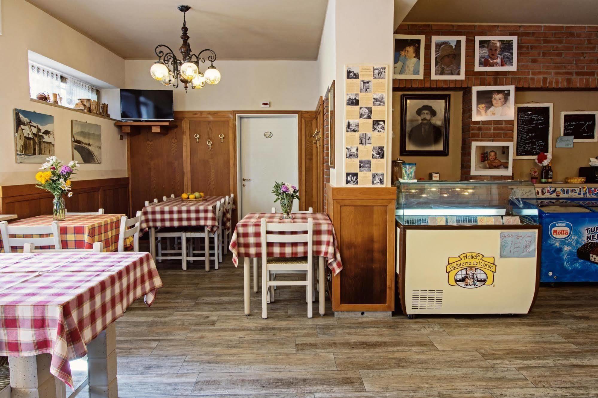 Albergo Moderno & Spa Fuipiano Valle Imagna Kültér fotó